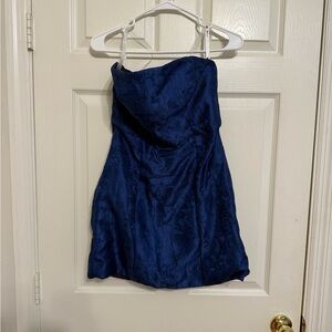 Elegant Blue Strapless Dress